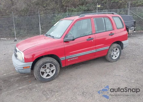 2003 Chevrolet Tracker Hard Top Base from USA, damaged, VIN 2CNBJ13C736938103